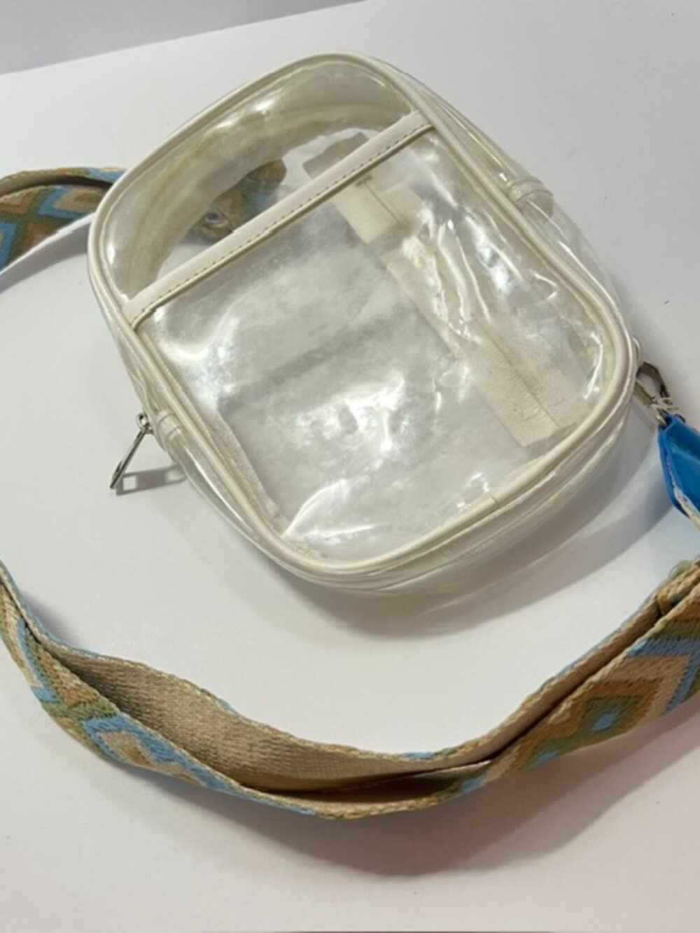 TRANSPARENT CLEAR PVC CROSSBODY STADIUM BAG WHITE TRIM COLORFUL WIDE WOVEN STRAP